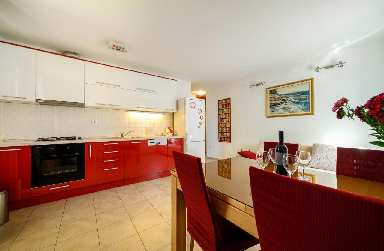 Apartments Vala Zaboric - With Boat Mooring Dış mekan fotoğraf