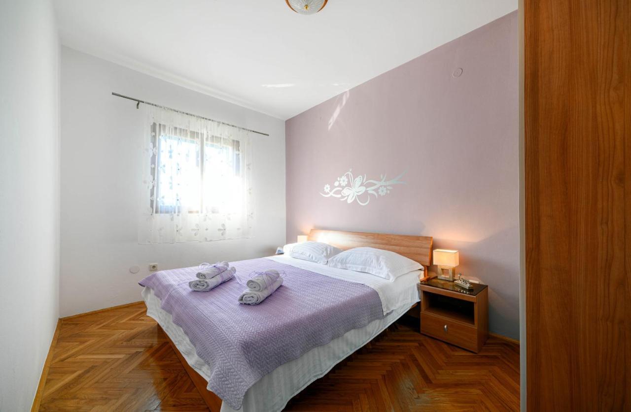 Apartments Vala Zaboric - With Boat Mooring Dış mekan fotoğraf