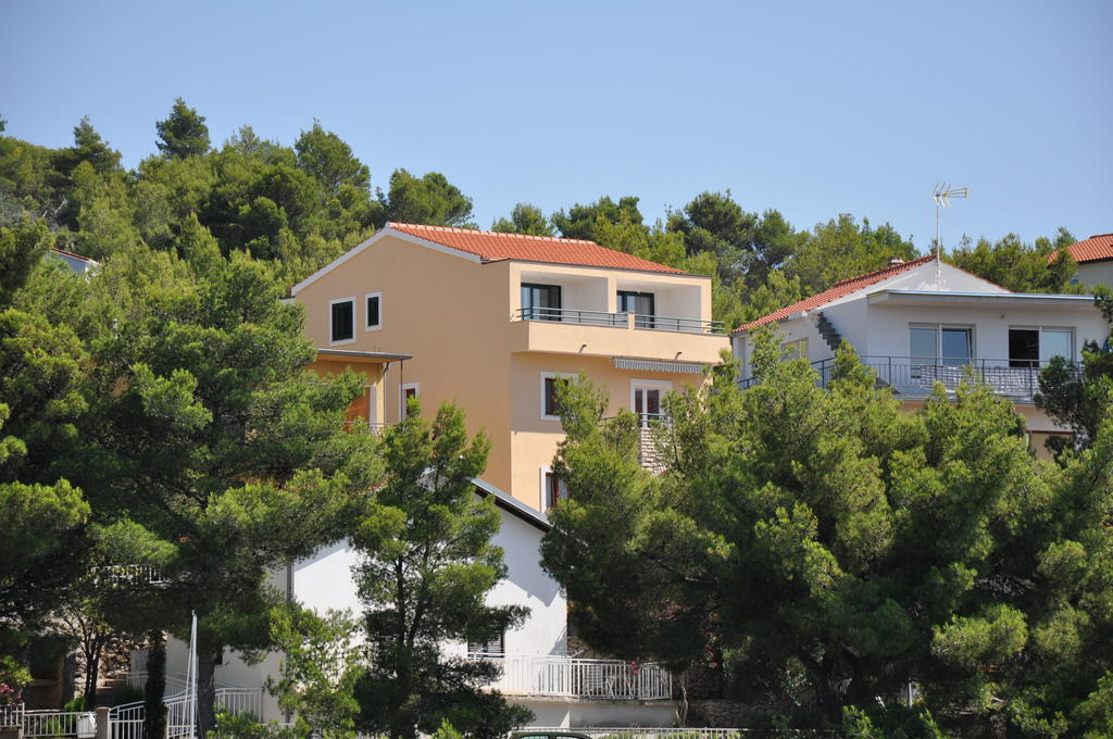 Apartments Vala Zaboric - With Boat Mooring Dış mekan fotoğraf